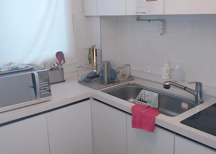 King's Garden Apartment *